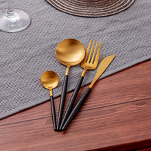 Lade das Bild in den Galerie-Viewer, Besteck-Set "Vannes" aus Edelstahl mit schwarzem Griff Matt & Gold | 16er Set