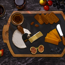 Lade das Bild in den Galerie-Viewer, Servierbrett "Pisa" mit herausnehmbarer Schieferplatte und Akazienholz 40 cm | 1er Set