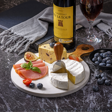 Lade das Bild in den Galerie-Viewer, Servierbrett "Carrara" aus weißem Marmor und Akazienholz 37cm | 1er Set