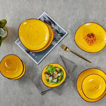 Lade das Bild in den Galerie-Viewer, Keramik Tellerset „Potosi Sun“ – gestapelte Teller und Schüsseln mit Dekoration