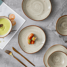 Lade das Bild in den Galerie-Viewer, Keramik Tellerset Potosi Creme“ – Frühstücksteller & Bowls | 8-teiliges Set – Handbemalt – Bild 6