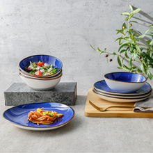 Lade das Bild in den Galerie-Viewer, Keramik Tellerset „Potosi Ocean“ – 8-teilig, dekoriert mit Gemüse