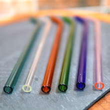 Lade das Bild in den Galerie-Viewer, Glasstrohhalme "Artemisa" gebogen und bunt 22 cm | 6er Set