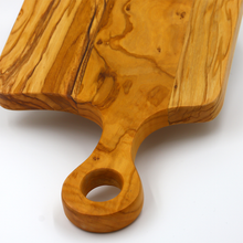 Lade das Bild in den Galerie-Viewer, Servierbrett "Alentejo" aus Olivenholz 32 cm | 1er Set