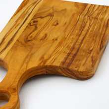Lade das Bild in den Galerie-Viewer, Servierbrett "Alentejo" aus Olivenholz 32 cm | 1er Set