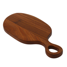 Lade das Bild in den Galerie-Viewer, Servierbrett "Yanbian" aus Wallnussholz 35 cm | 1er Set