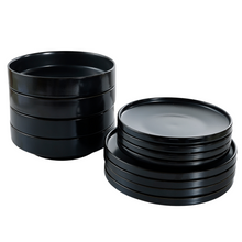 Lade das Bild in den Galerie-Viewer, Schwarzes Keramik Tellerset „Goma“ 12-teilig, gestapelte Teller verschiedener Größen