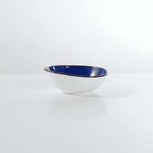 Lade das Bild in den Galerie-Viewer, Salatschüssel Keramik 15 cm – Potosi Ocean – Blau - Handbemalt – Bild 3