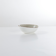 Lade das Bild in den Galerie-Viewer, Salatschüssel „Charlotte“ Ø 15 cm – Keramik beige-gold, Einzelansicht