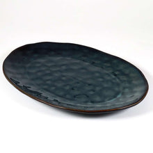 Lade das Bild in den Galerie-Viewer, Servierschale Gothenburg“ Ø 36 cm – Blau-Grün-Gold Keramikschale - Handbemalt