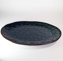 Lade das Bild in den Galerie-Viewer, Speiseteller Keramik 31 cm – Blau-Grün-Gold Speiseteller Gothenburg – Handbemalt – Bild 3