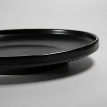 Lade das Bild in den Galerie-Viewer, Frühstücksteller &quot;Goma&quot; Ø 22 cm aus Keramik | 2er Set
