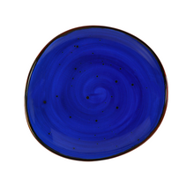 Lade das Bild in den Galerie-Viewer, Schrägansicht vom Vorspeisenteller Keramik Ø 21 cm – Potosi Ocean Blau handbemalt
