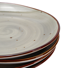 Lade das Bild in den Galerie-Viewer, Schrägansicht Vorspeisenteller „Potosi Creme“ Ø 21 cm – Keramik in Cremefarbe, handbemalt
